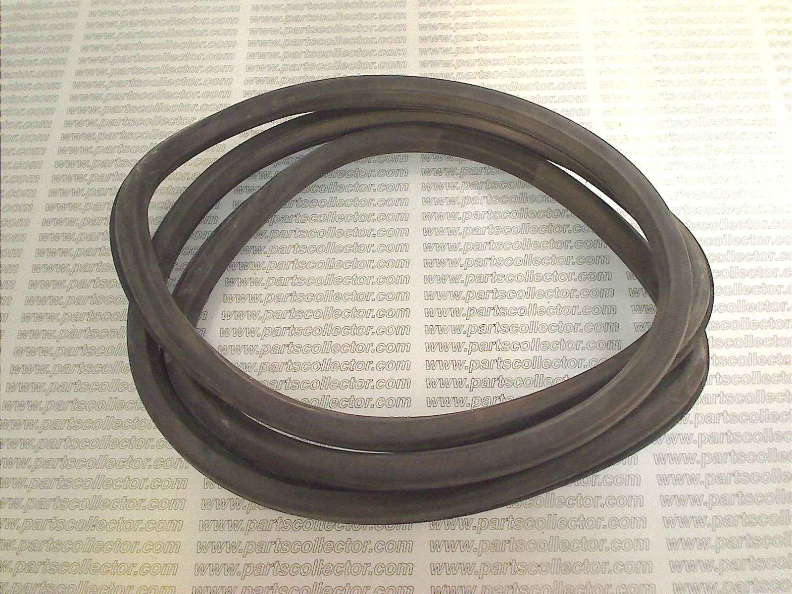 REAR WINDSCREEN WEATHERSTRIP SEAL